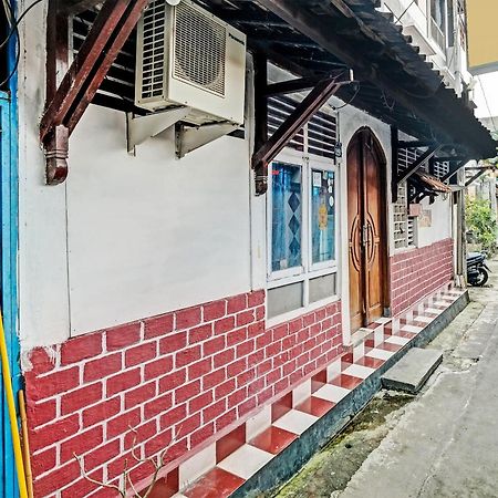 Spot On 91915 Homestay Superman ยอกยาการ์ตา ภายนอก รูปภาพ